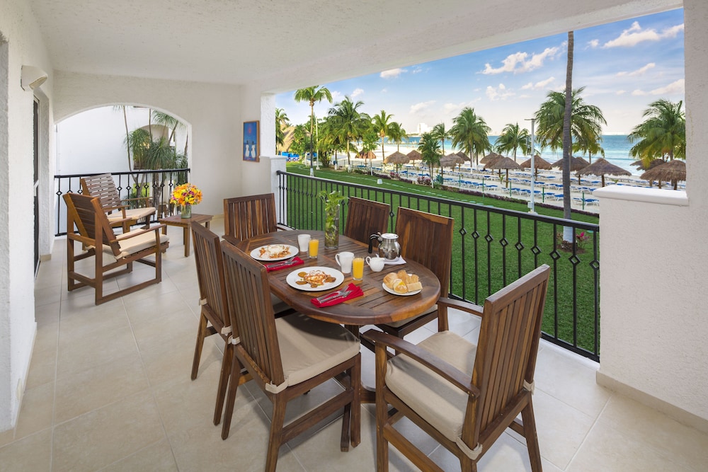 Beachscape Kin Ha Villas and Suites 74/89