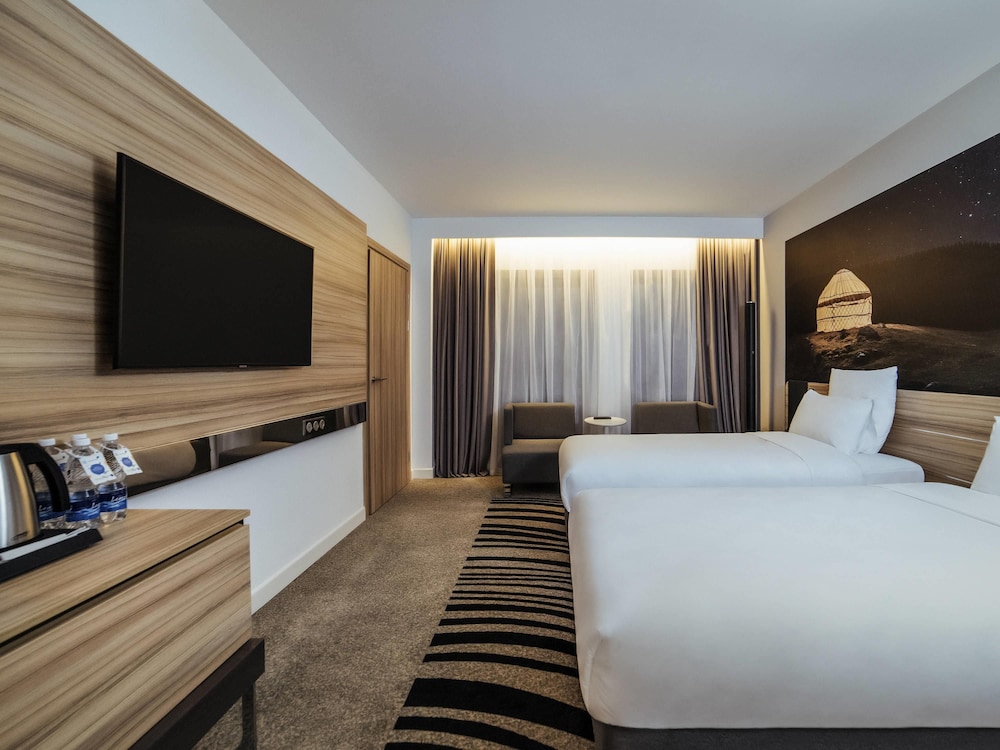 NOVOTEL Bishkek City Center 16/50