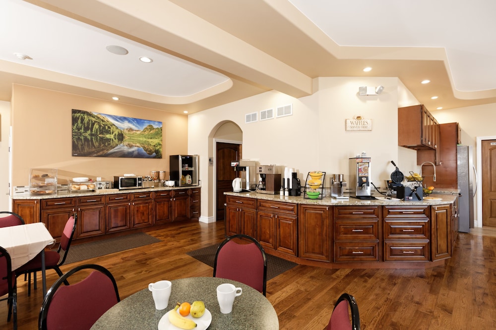 Glenwood Springs Inn 10/62