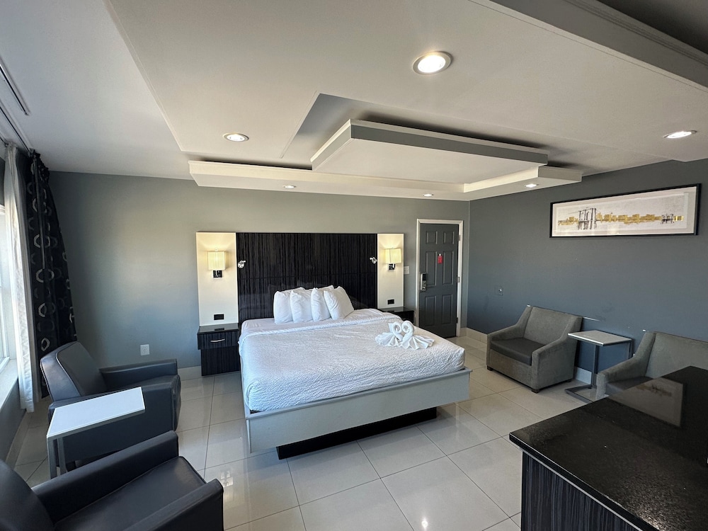 غرفة فاخرة ركنية بسرير كينج بإطلالة على المرسى، Marion Motor Lodge 3/7