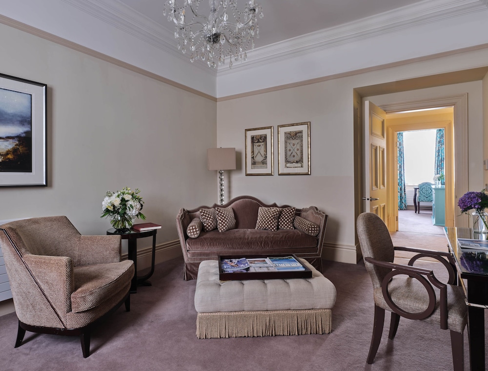 The Apartments by The Sloane Club 19/45