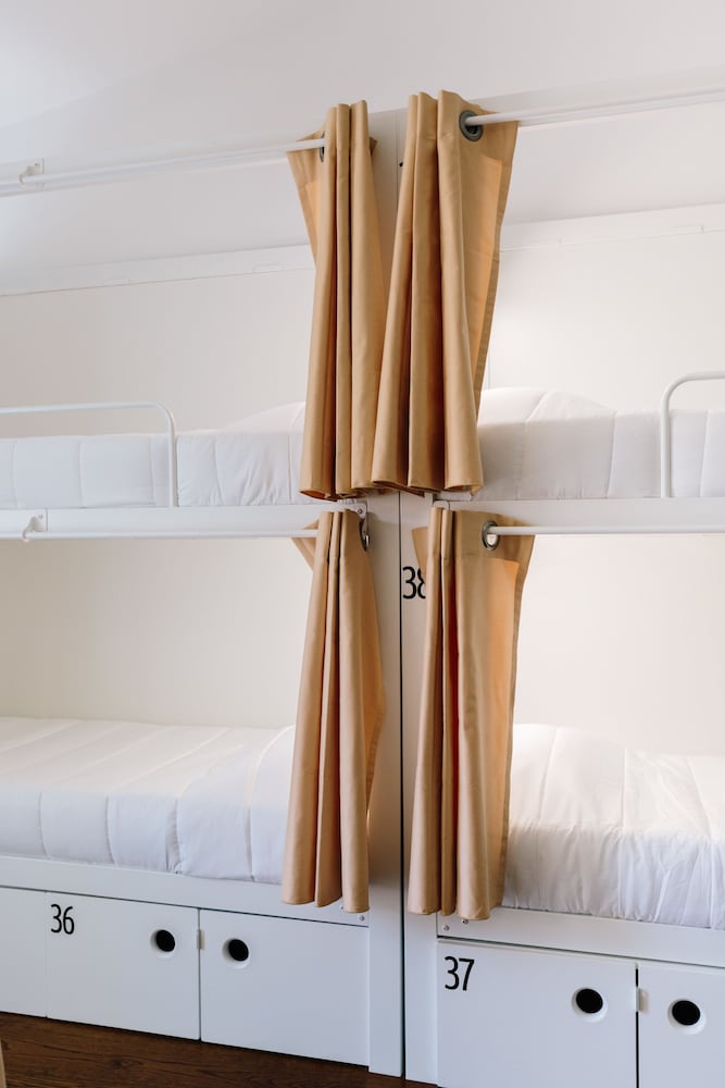 Lisbon South Hostel 14/29