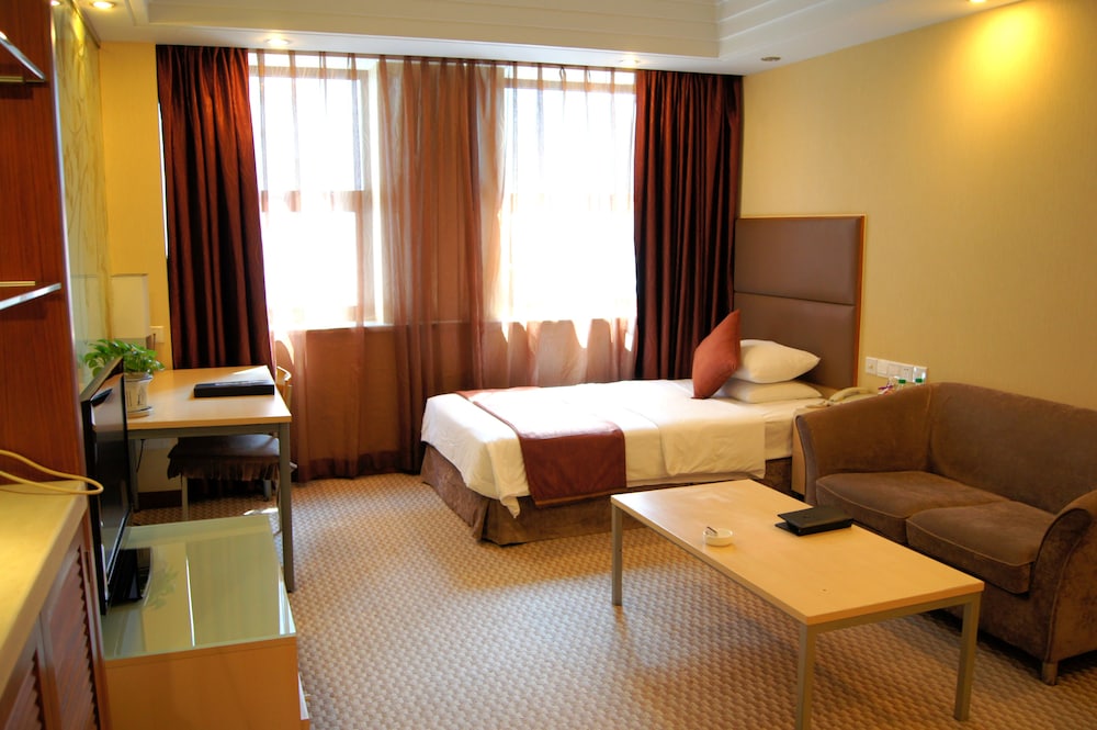 Milky Way Hotel Chongqing 29/56