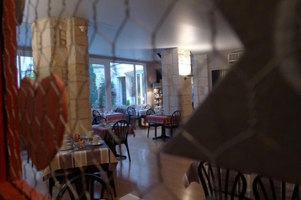 restaurant-cafeteria