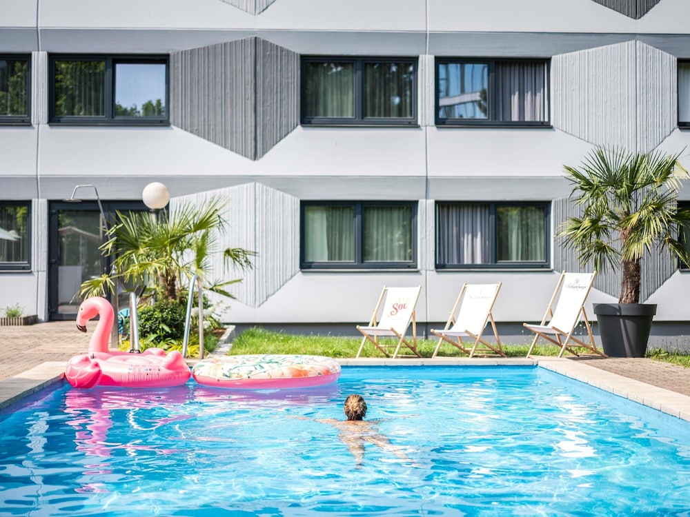 Ibis Styles Linz 2/45