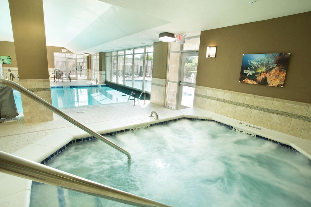 Drury Inn & Suites St Louis Brentwood 21/50