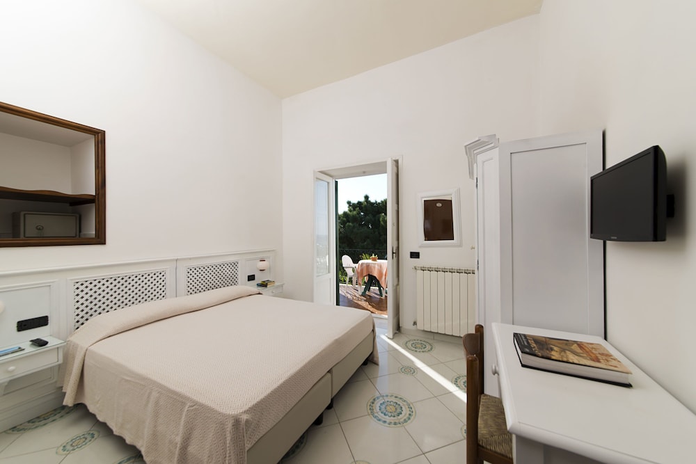 Hotel Villa Melodie - Adults Only 13/50