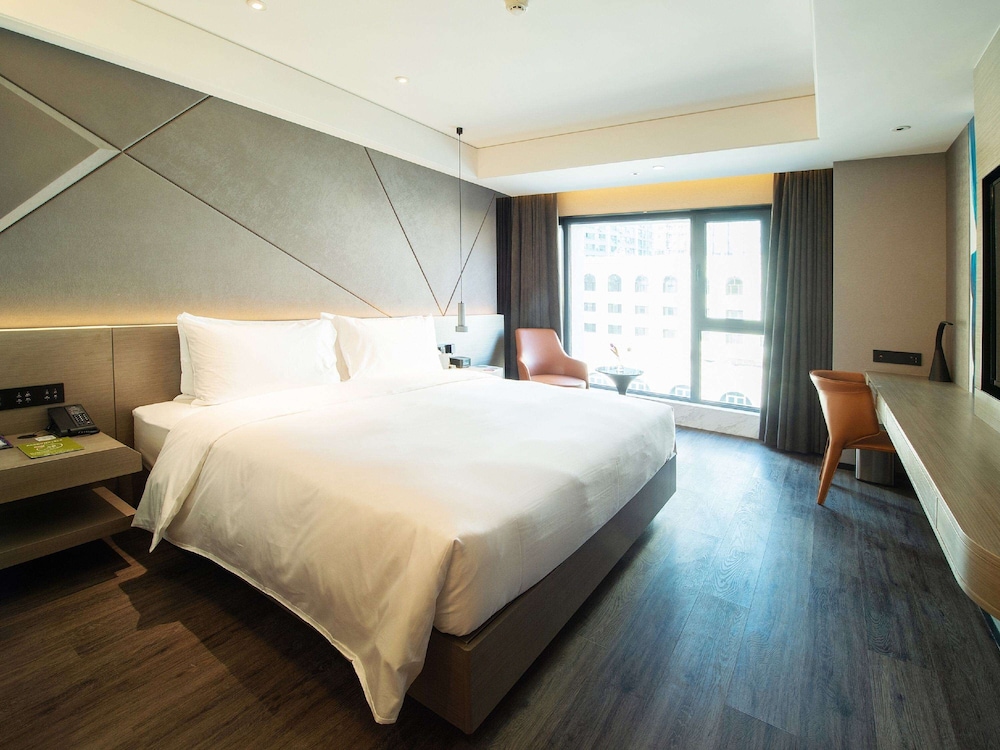 Mercure Harbin Sophia Church 25/73