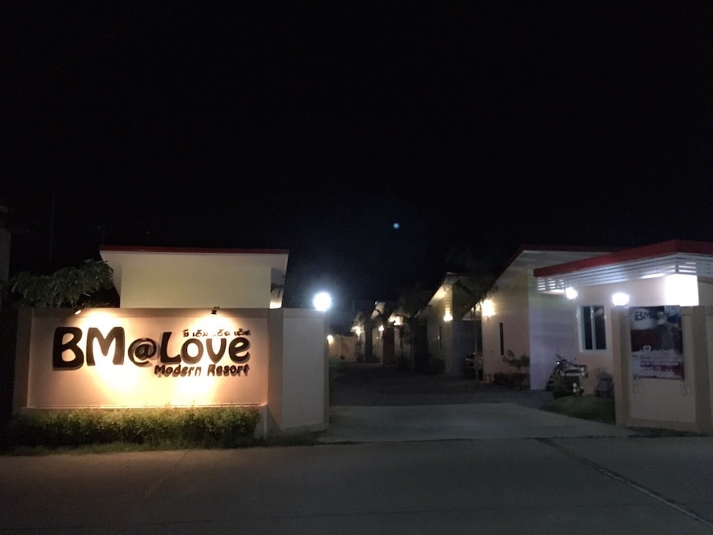 Bm @ Love 2/34