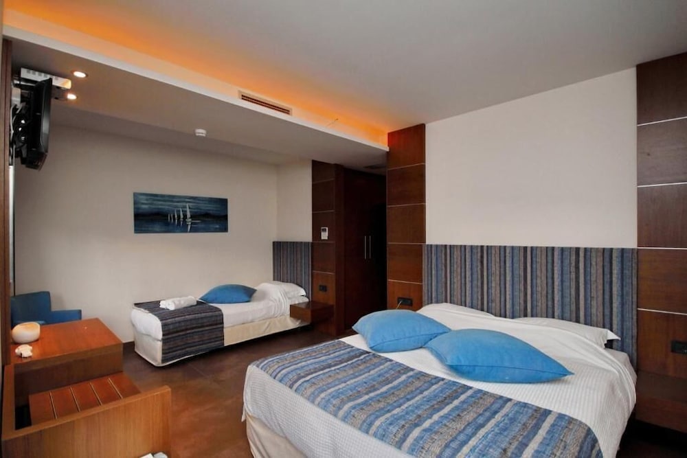 Astros Beach Hotel 19/55
