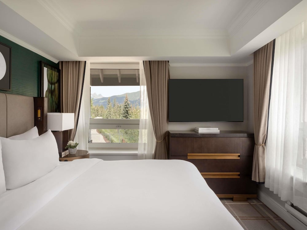 Fairmont Banff Springs 10/50