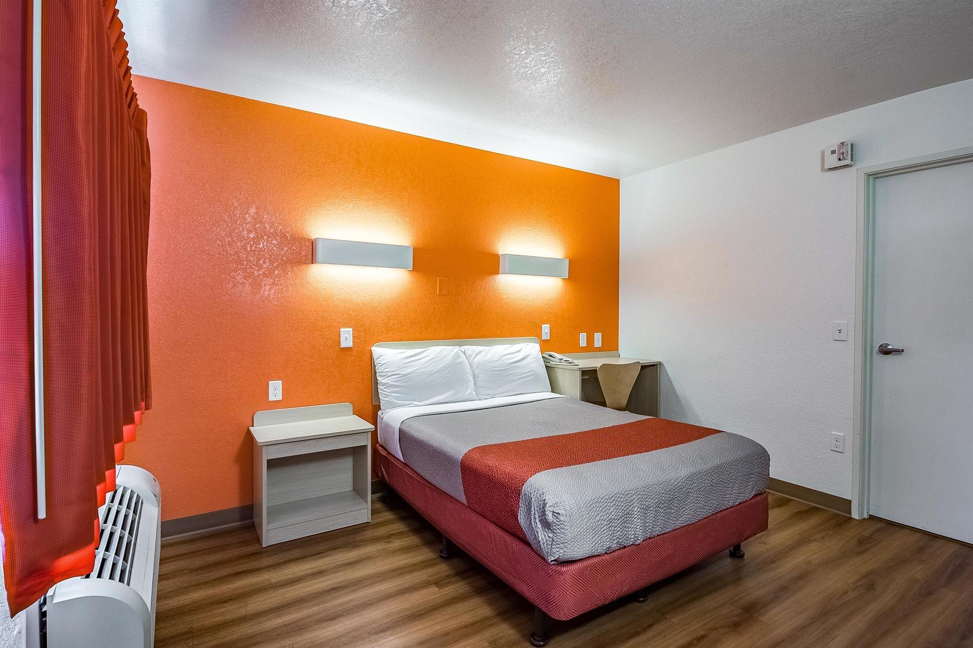 Park Inn by Radisson, Salt Lake City Airport 25/47