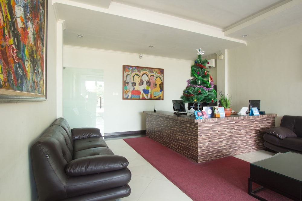 Maxi Hotel Kedonganan 29/47