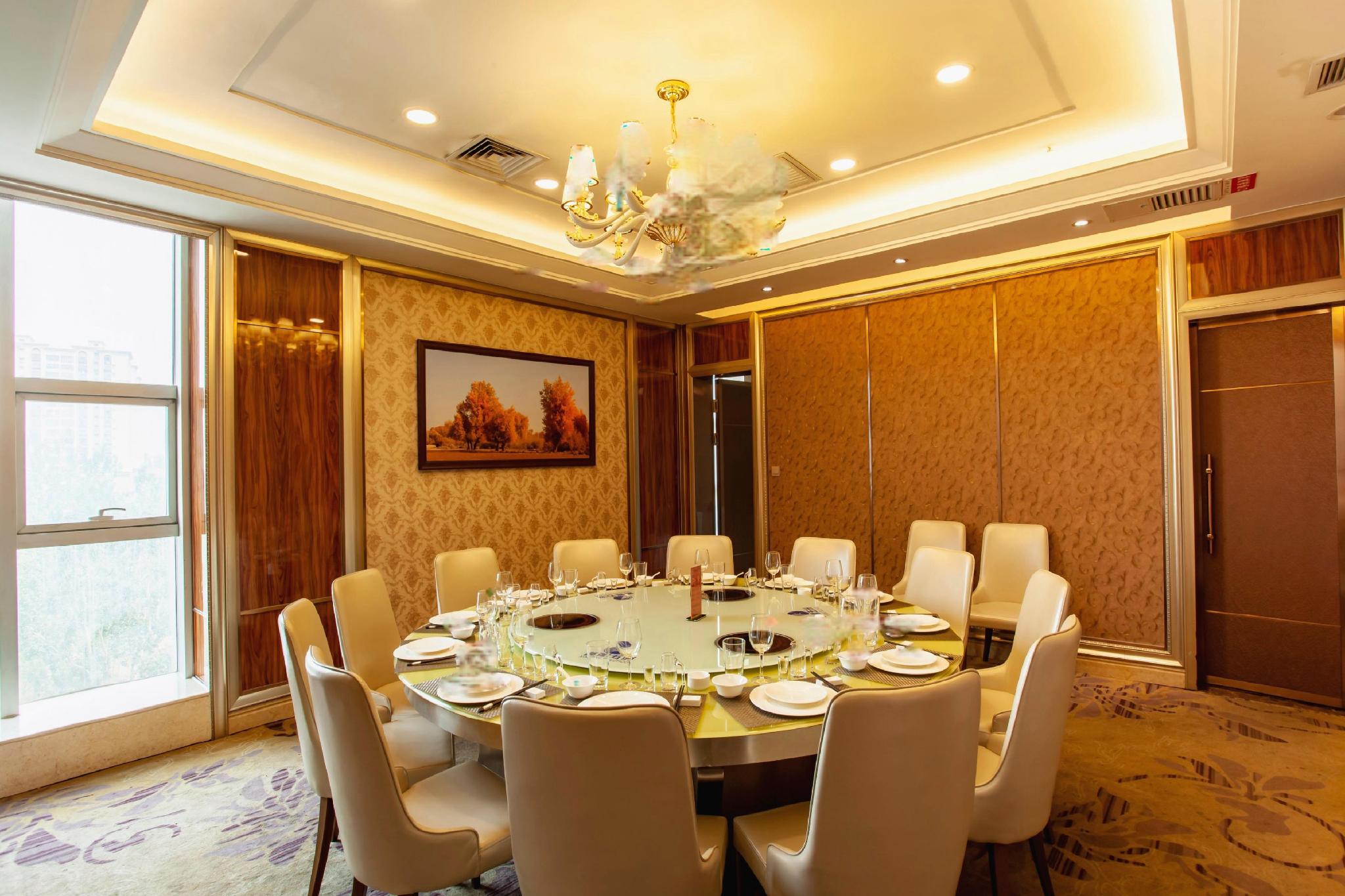 Wuzhou Hotel Kuqa 35/36