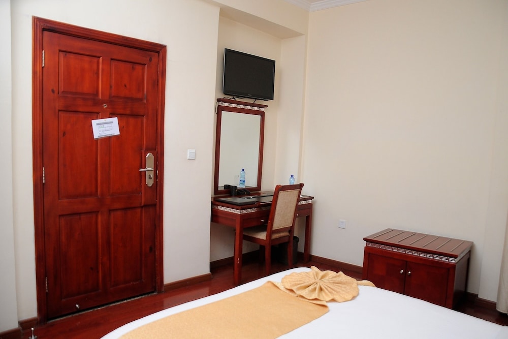 Zola International Hotel 13/50