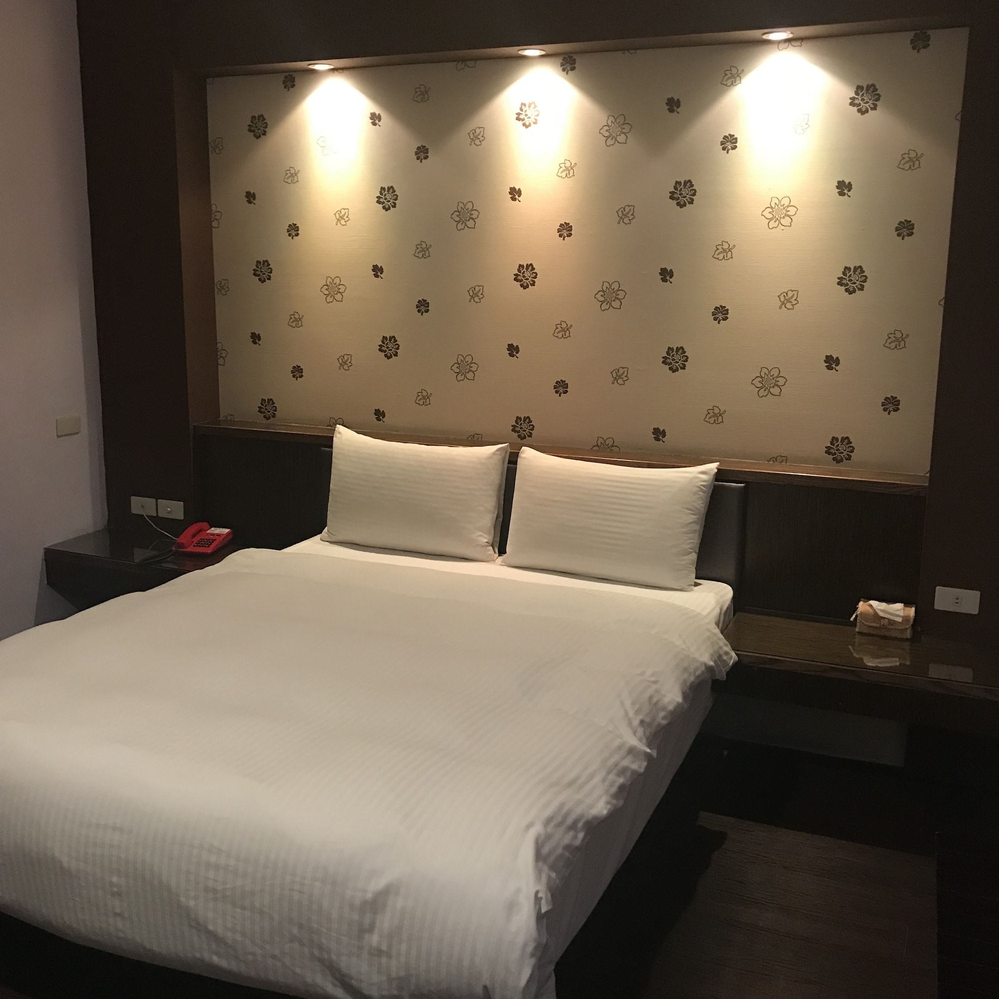 ELITE, DOUBLE BED