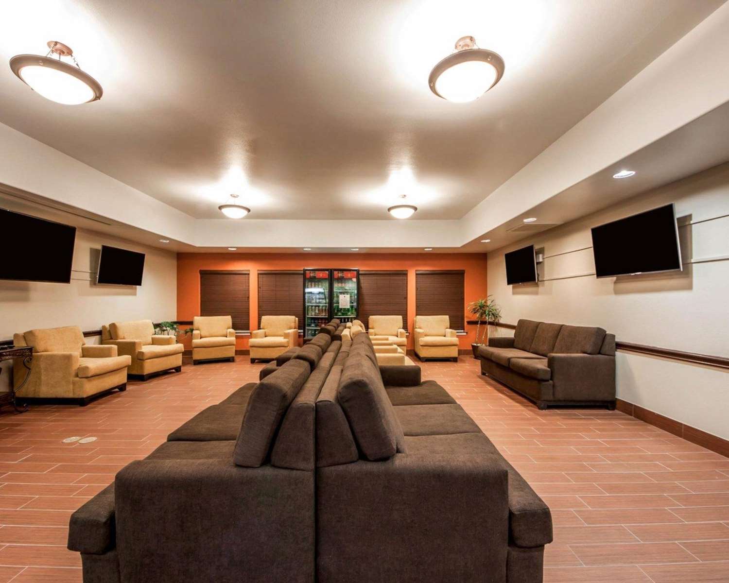 Garner Hotel Lawton Fort Sill Area by IHG 21/28