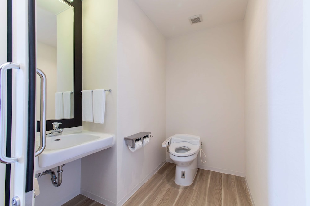 DoubleTree by Hilton Hotel Naha Shuri Castle 23/67
