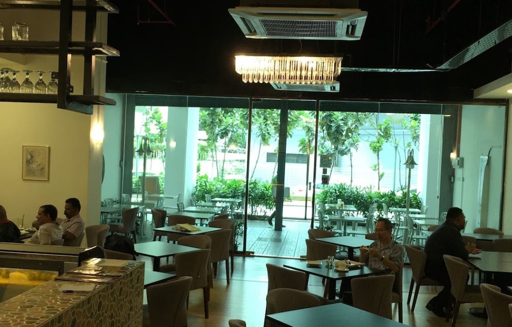 A Place Define Happiness In M Suite Klcc 39/50