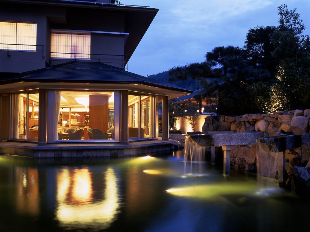 HIRUGAMI GRAND HOTEL TENSHIN 33/40