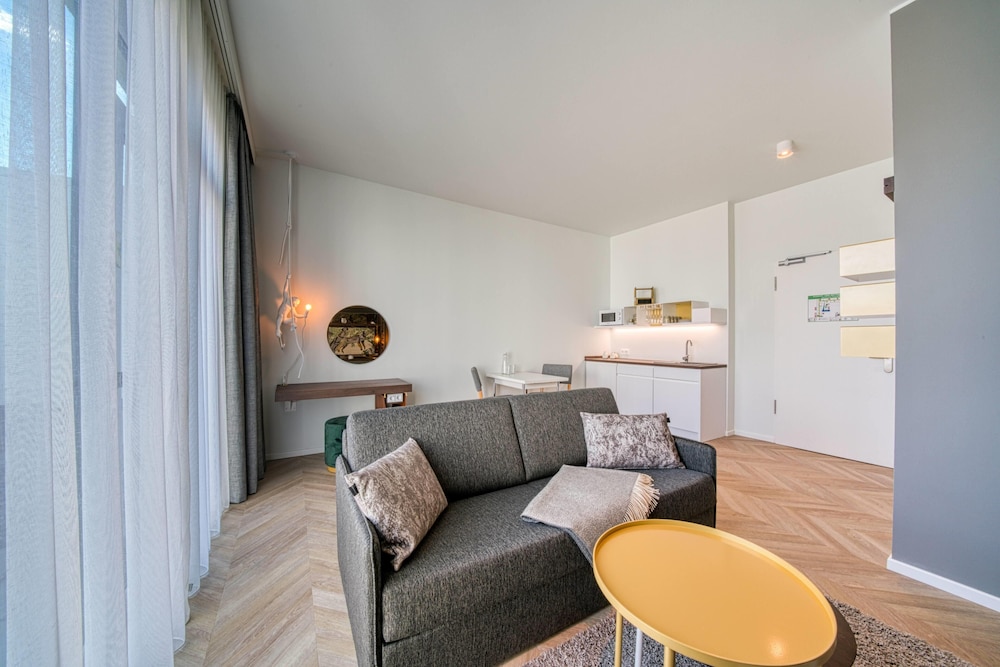 Vienna House Easy by Wyndham Augsburg 37/55