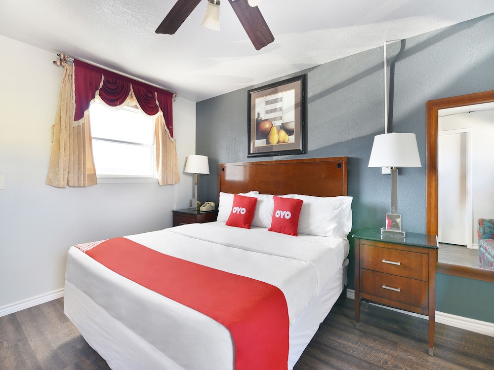 Hotel McAlester OK S Main St 3/49