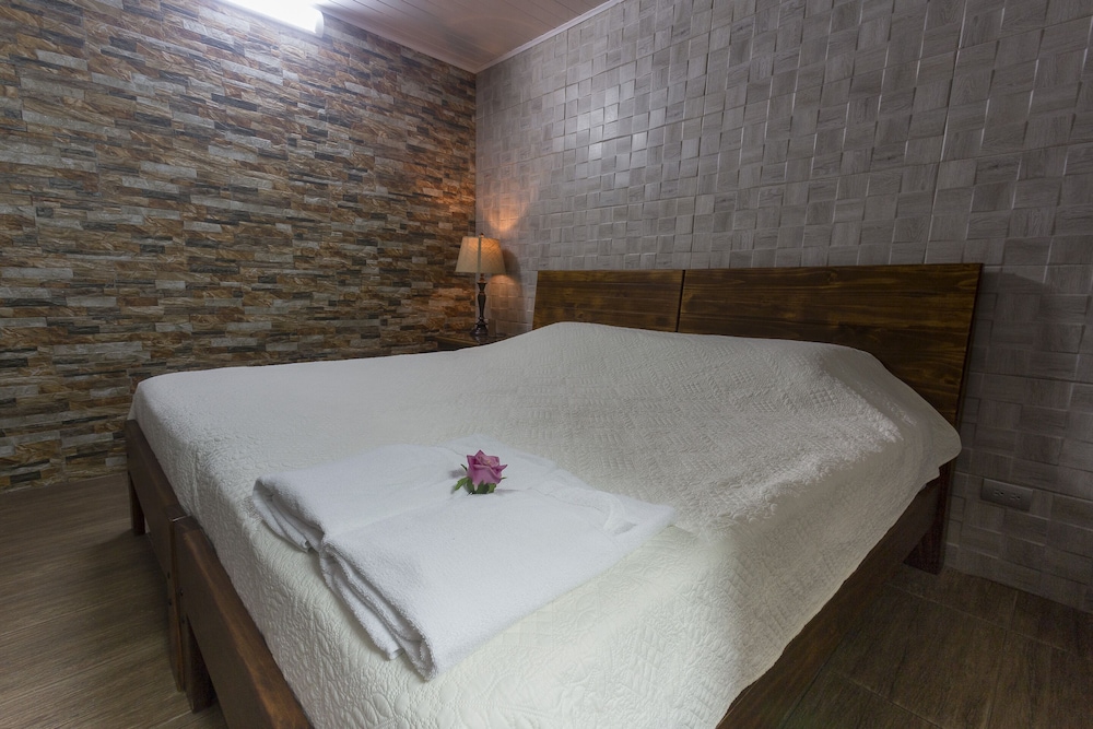 Hotel Casa Las Orquideas 41/72