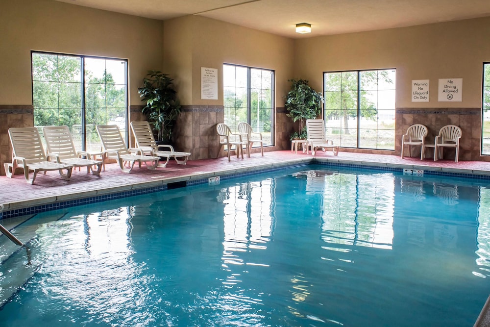Econo Lodge Ankeny Des Moines 21/36