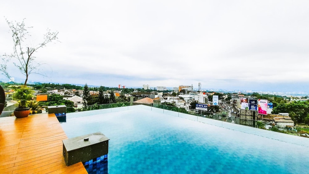 Kytos Hotel 41/45