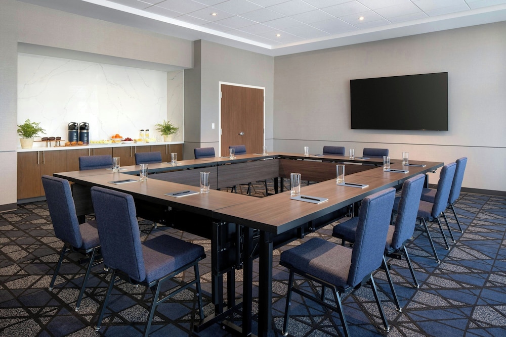 Courtyard by Marriott Cleveland TN 23/32