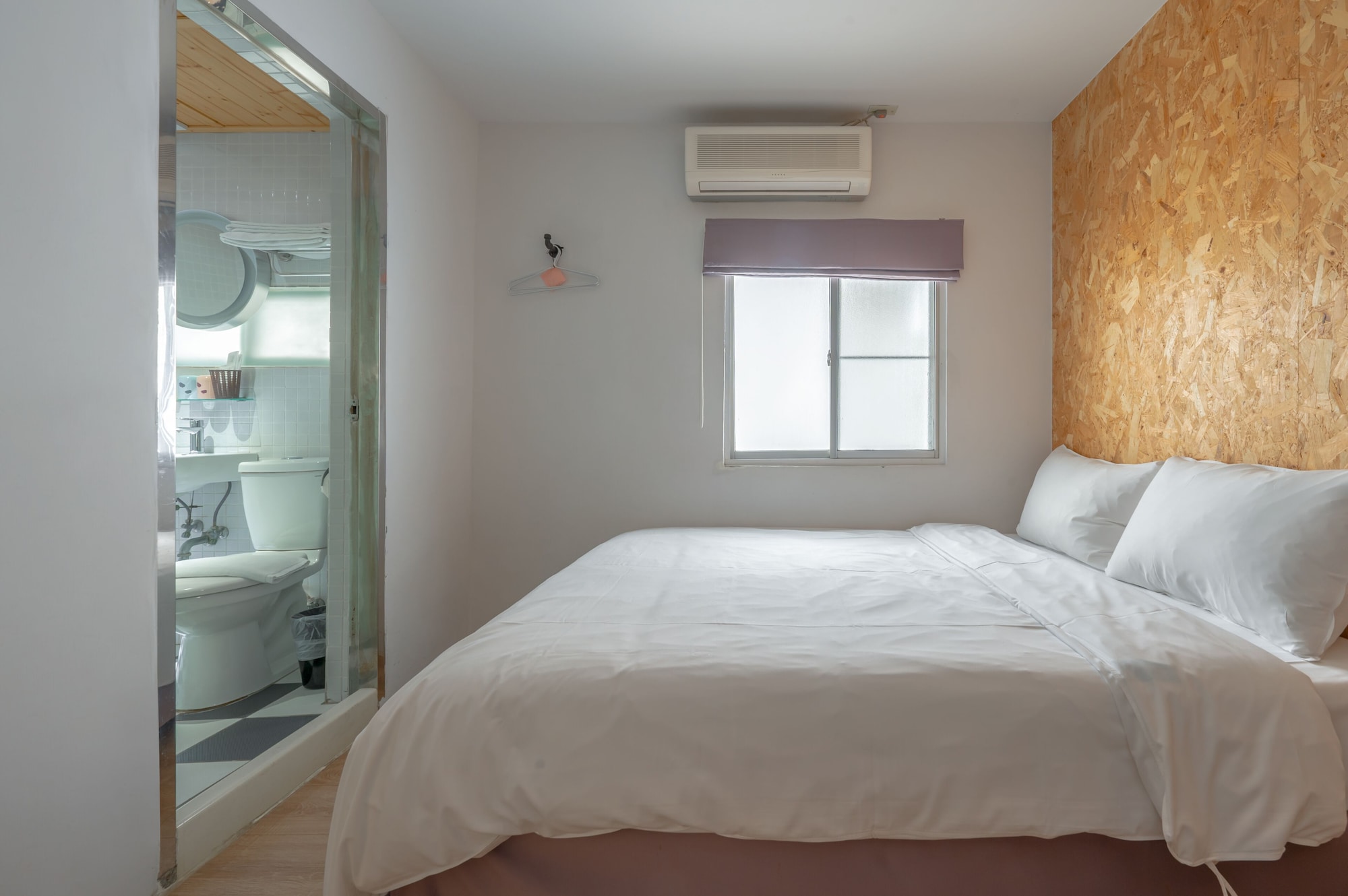 BASIC, DOUBLE BED
