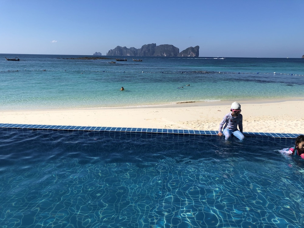 Phi Phi The Beach Resort 39/50