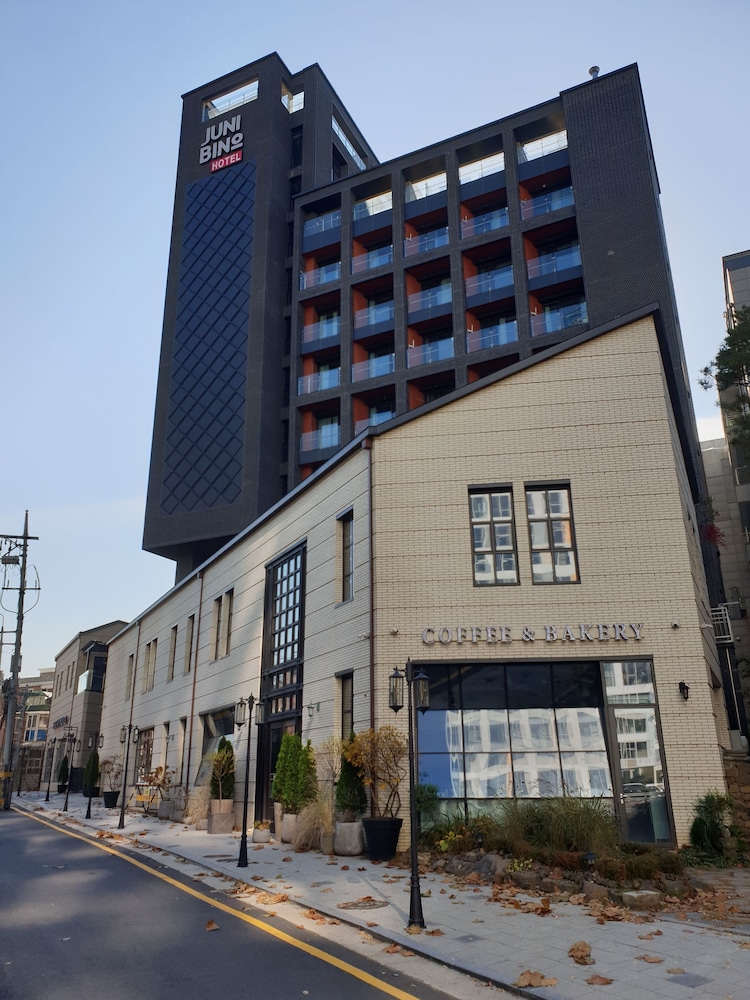 Junibino Hotel Hongdae 2/33