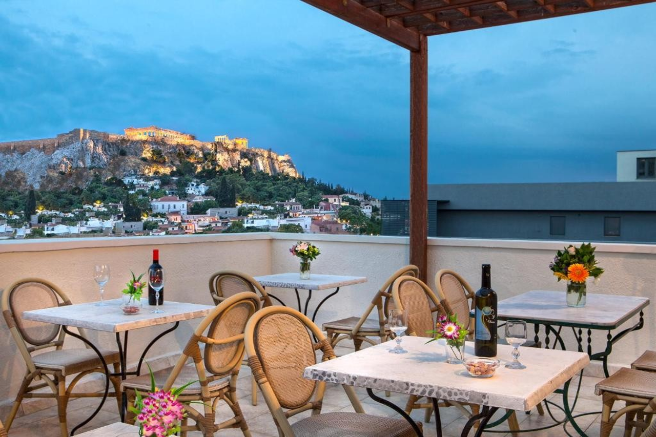 Athos Hotel 7/10