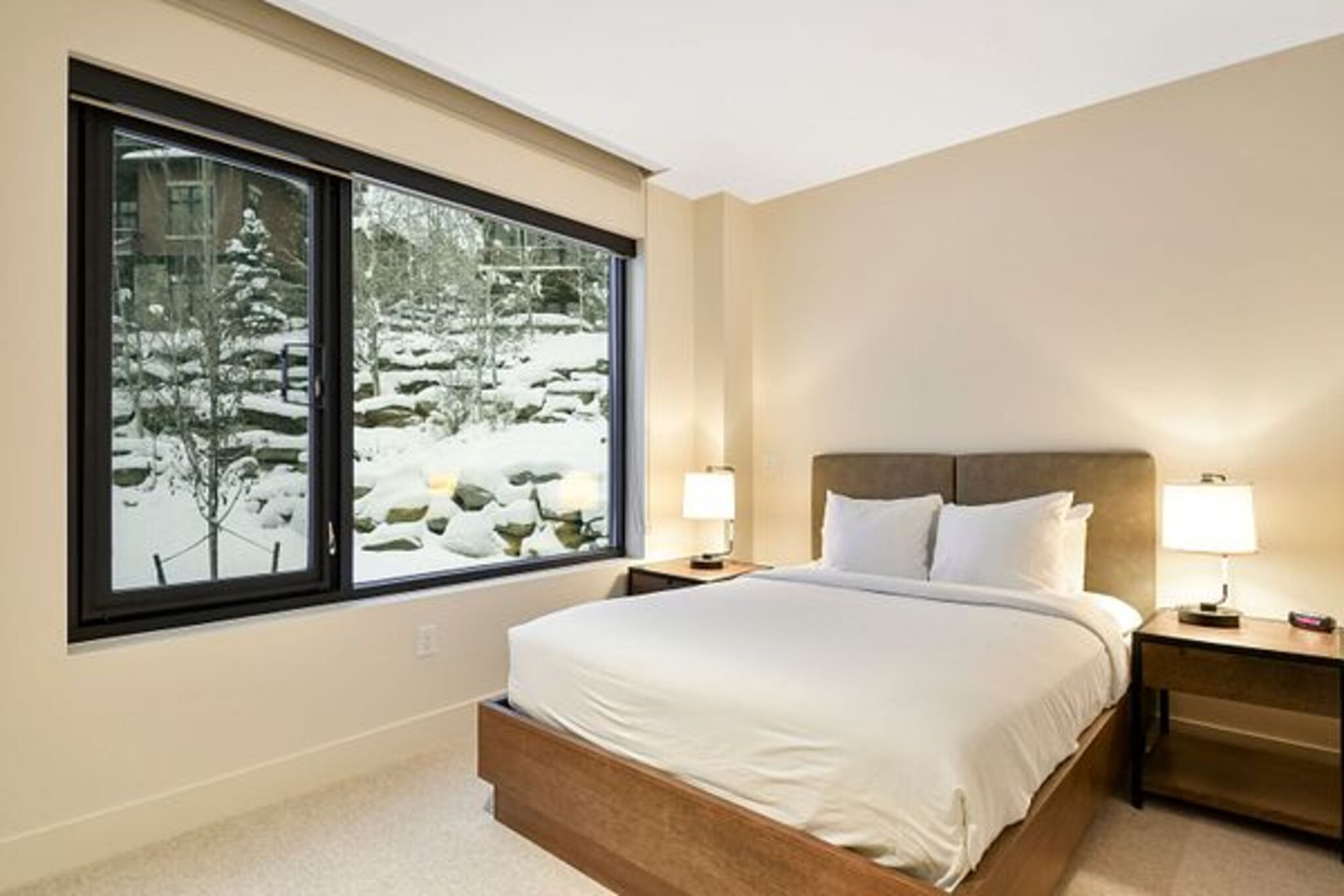3 Bedrooms, Apartment