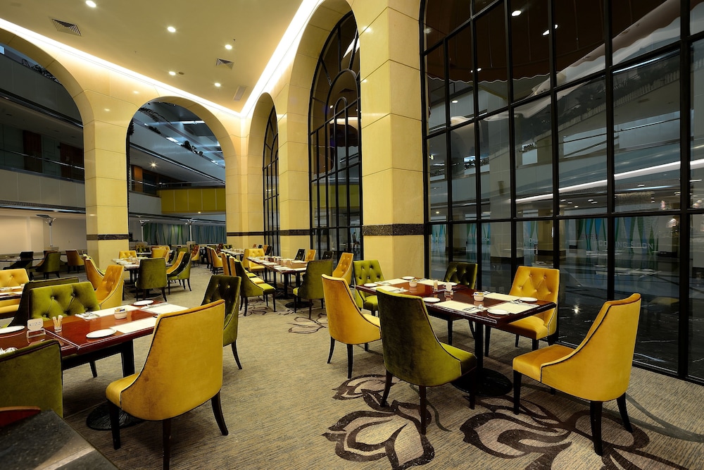 Hengfeng Haiyue International Hotel 38/50