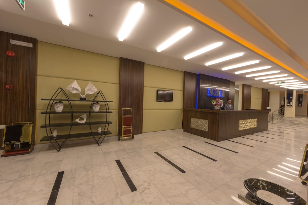 Lobby at Raoum Inn Hotel Apartments Sakaka, AL JOUF