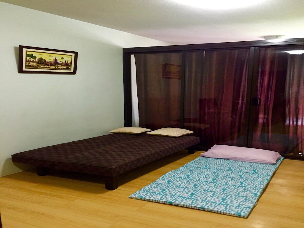 1 Bedroom Deluxe Condo At Apartelle D' Oasis 14/50