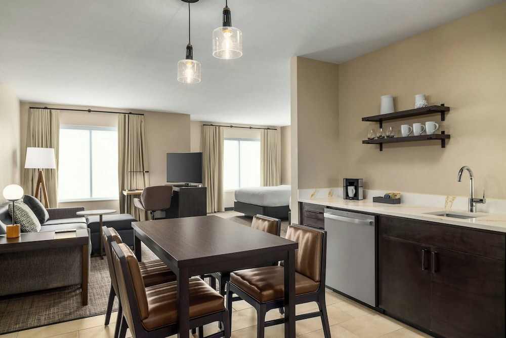 Residence Inn By Marriott Richmond Airport 21/36