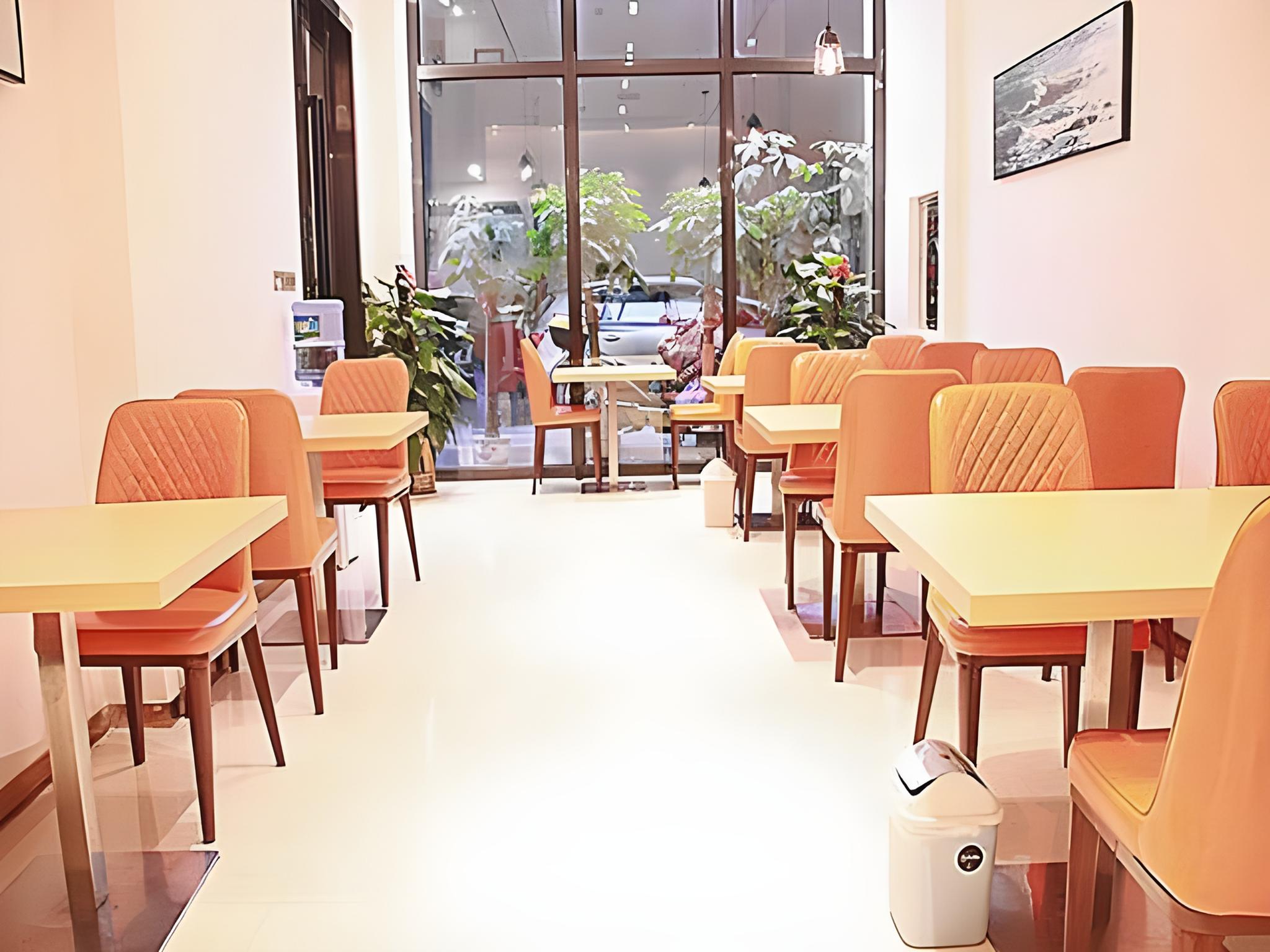 City Comfort Inn (Chenzhou You'a International Plaza) 29/36