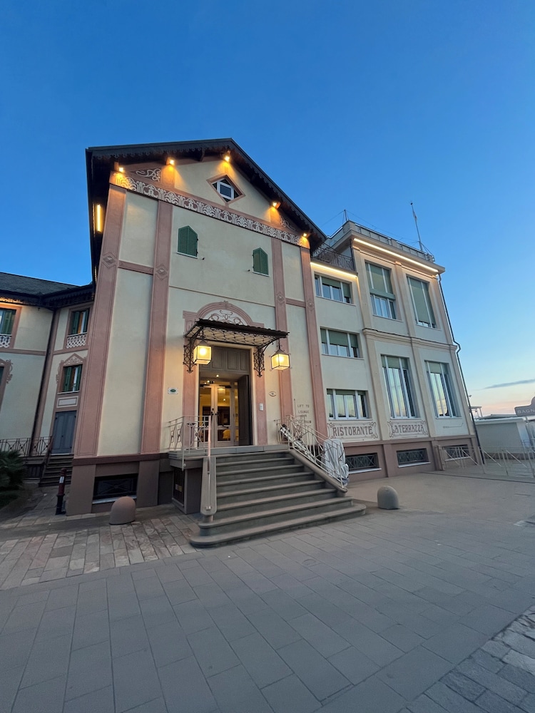 Suite Nettuno 5/60