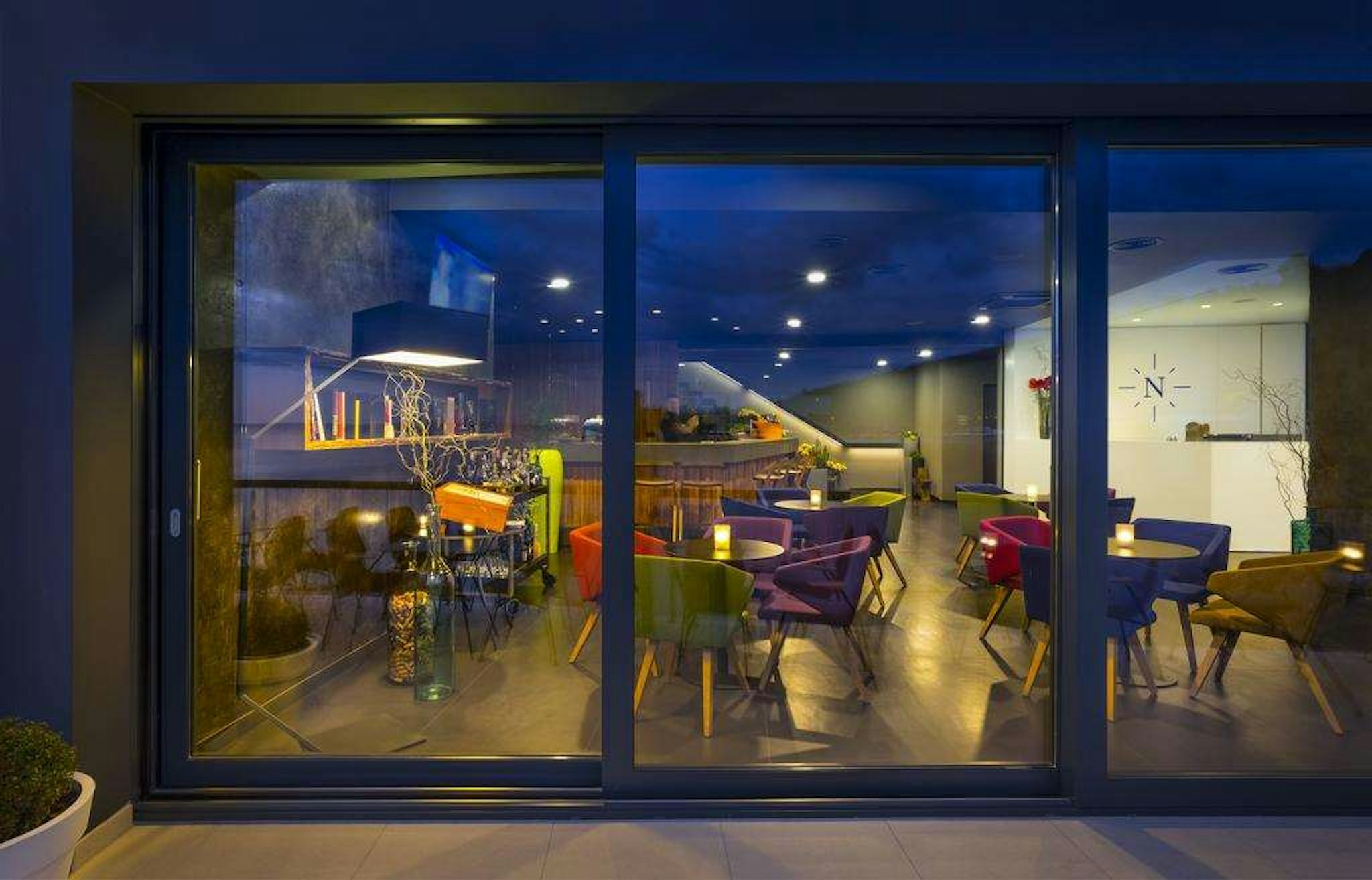 Boutique & Design Hotel Navis 76/77