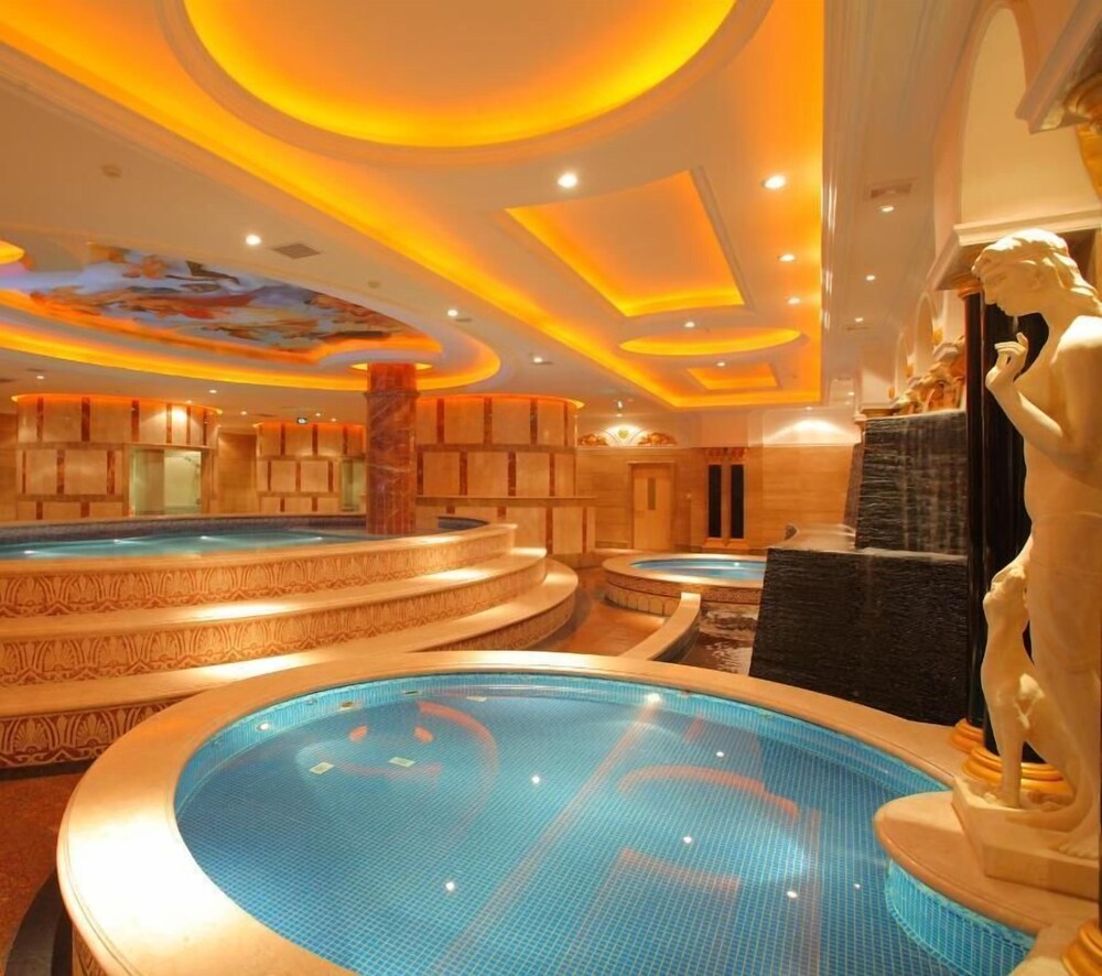 New Century Grand Hotel Shaoxing 16/47