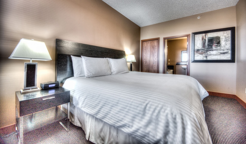 Grand Inn & Residence 6/20