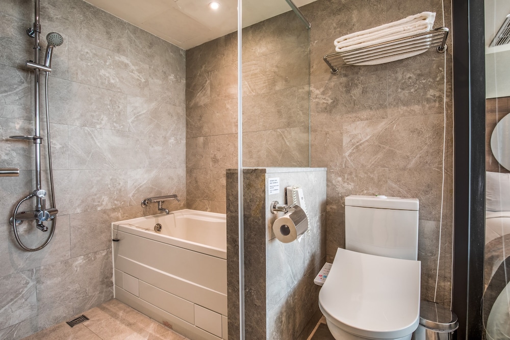 Green World Hotel Songshan 61/62
