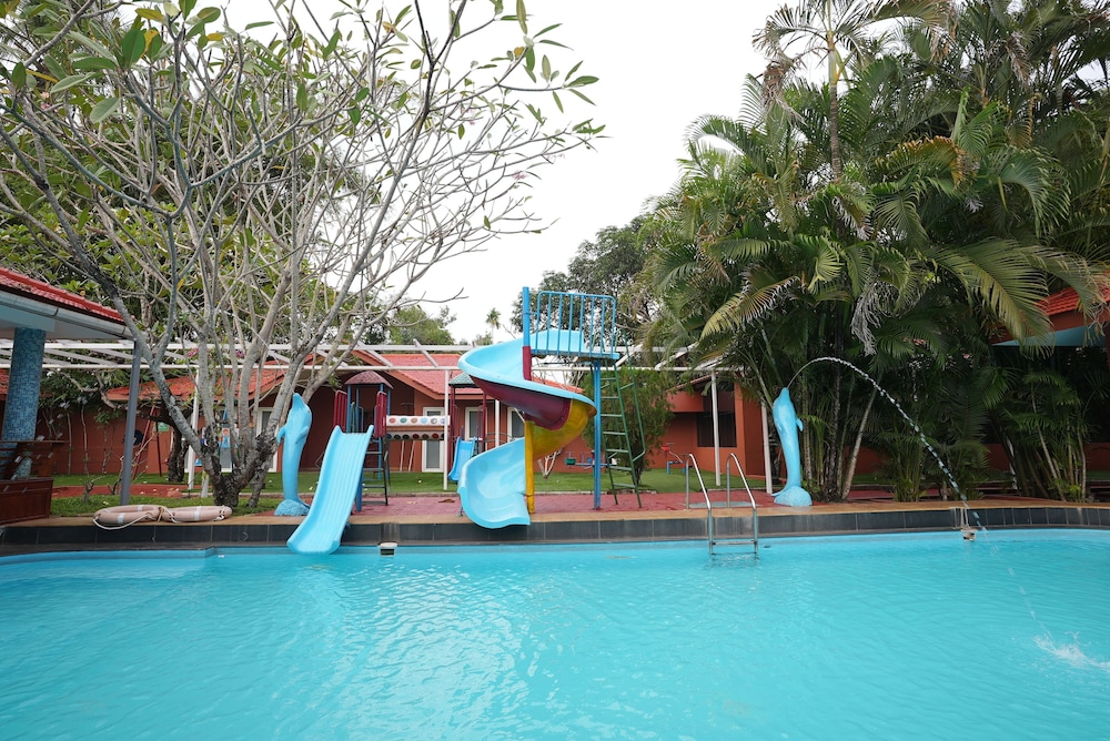 SAJ EARTH RESORT 66/71