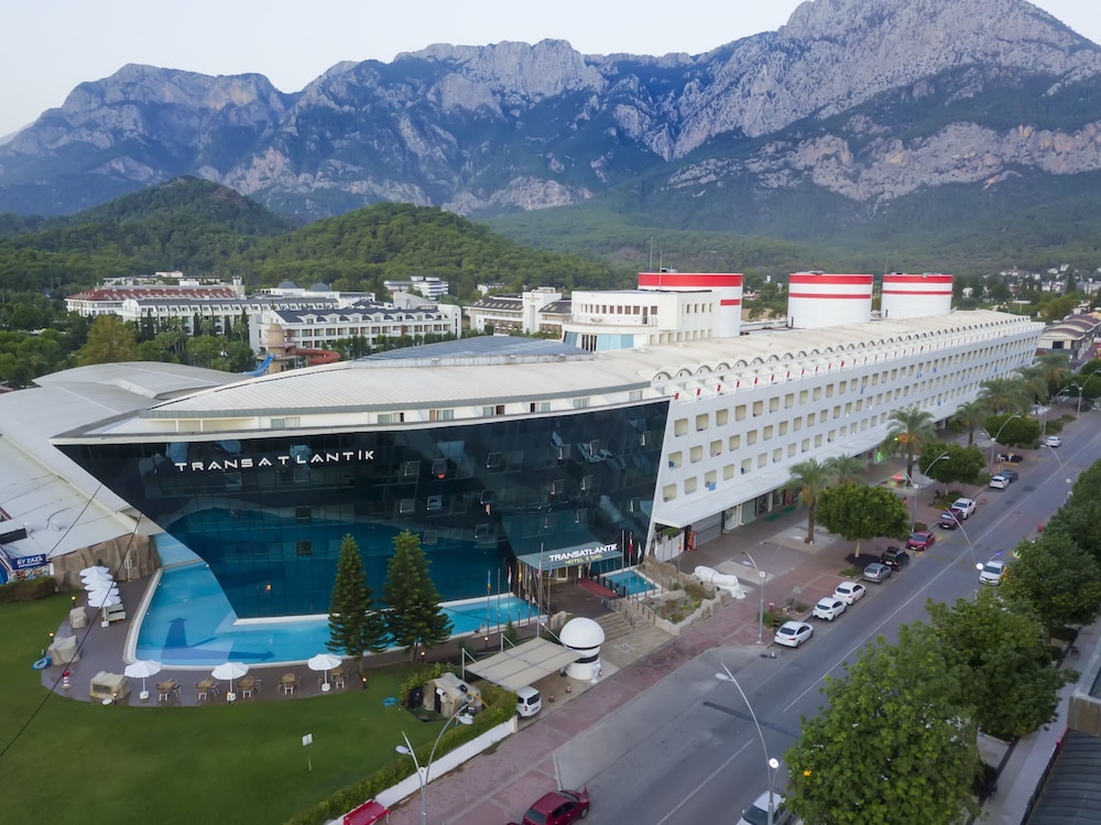 Transatlantik Hotel & Spa in KEMER