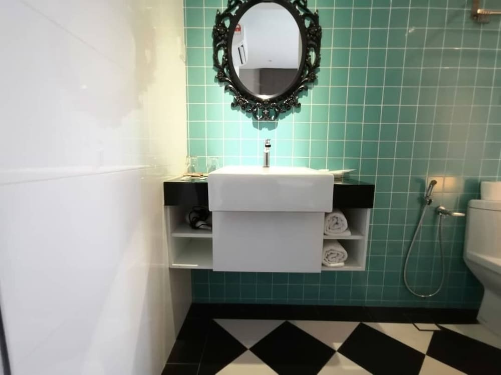 Havona Boutique Hotel at Mount Austin 25/48
