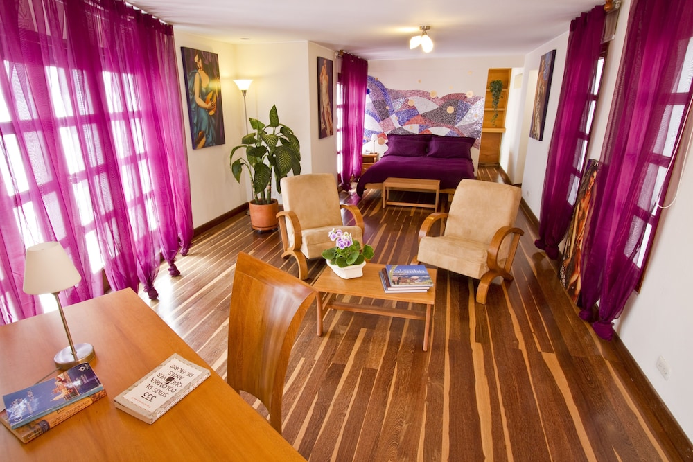 Hotel Casa Deco 18/25