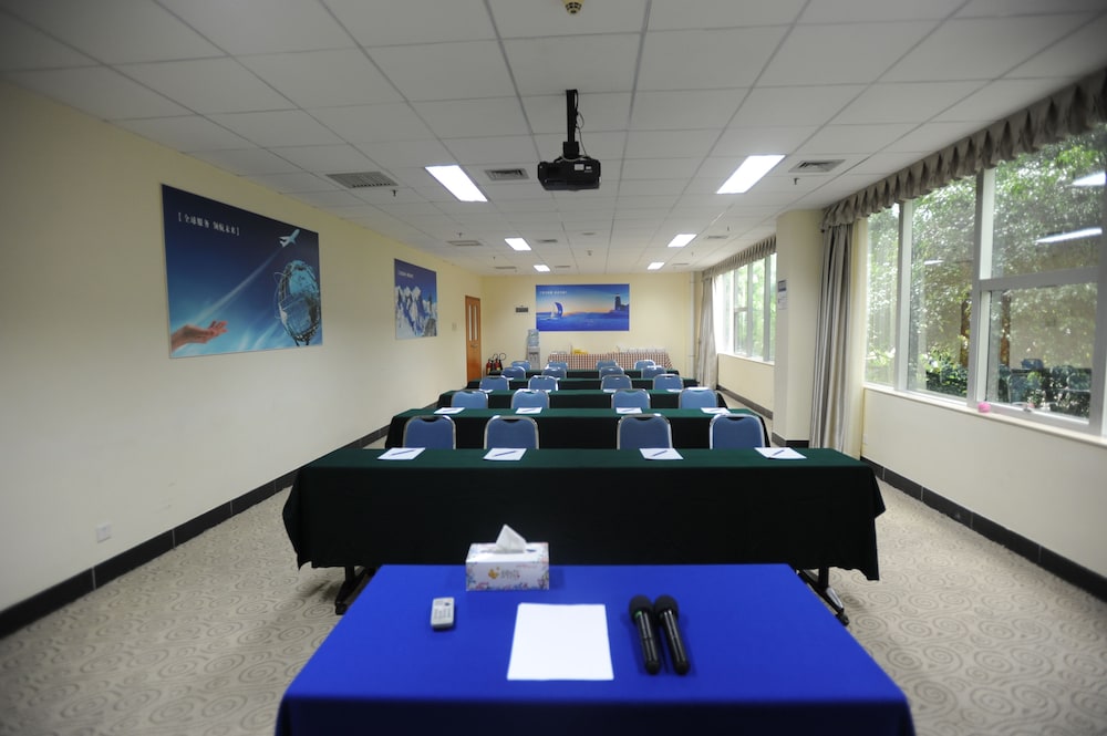 Dameisha ZTE Hotel 48/54